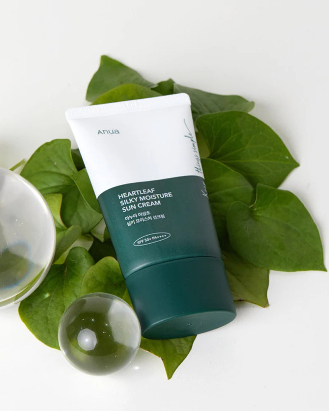 کرم ضد آفتاب آنوا مرطوب کننده ابریشمی SPF 50 اصل کره