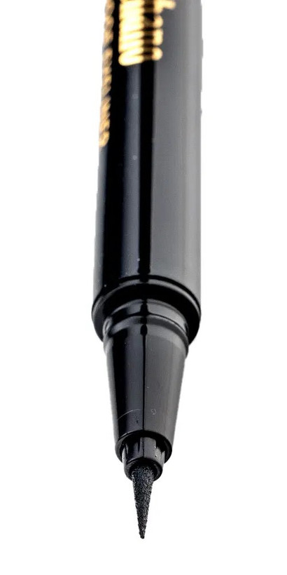 خط چشم های رنگی میچانو