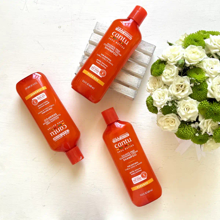 شامپوی کرمی کنتو بدون سولفات مدل شی باتر مناسب مو های فر و مجعد